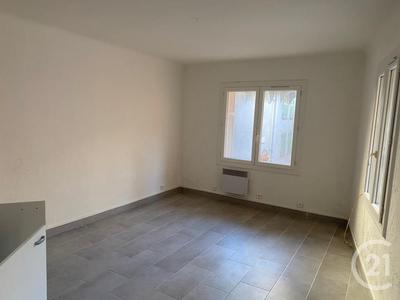 Studio - 20 m² - 1 pièce