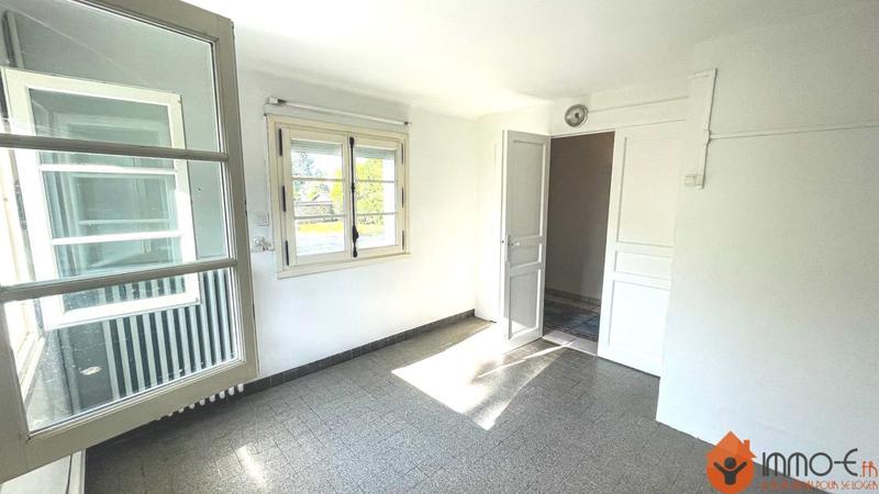 Maison - 295 m² - 9 pièces