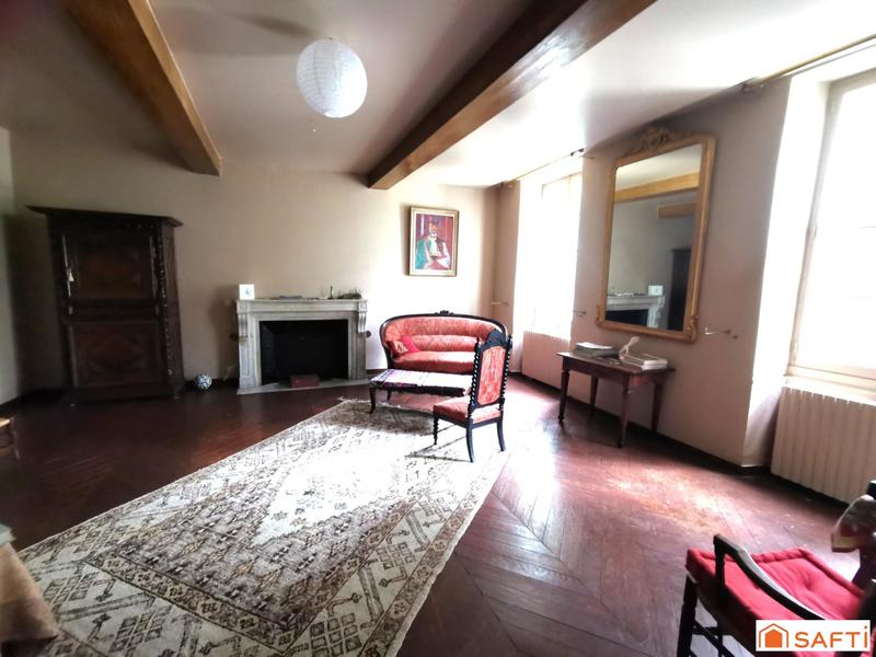 Maison de maîtres - 410 m² - 10 pièces