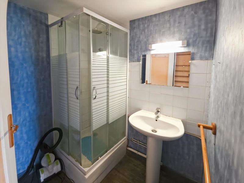 Maison - 202 m² - 7 pièces