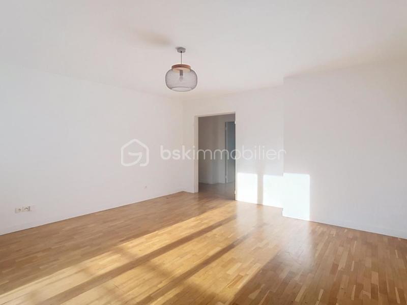 Appartement - 75 m² - 4 pièces