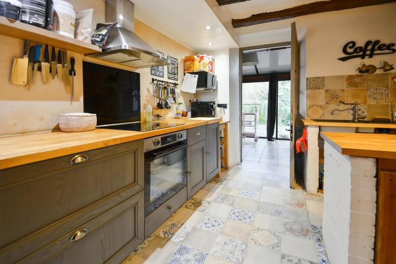 Maison - 171 m² - 6 pièces