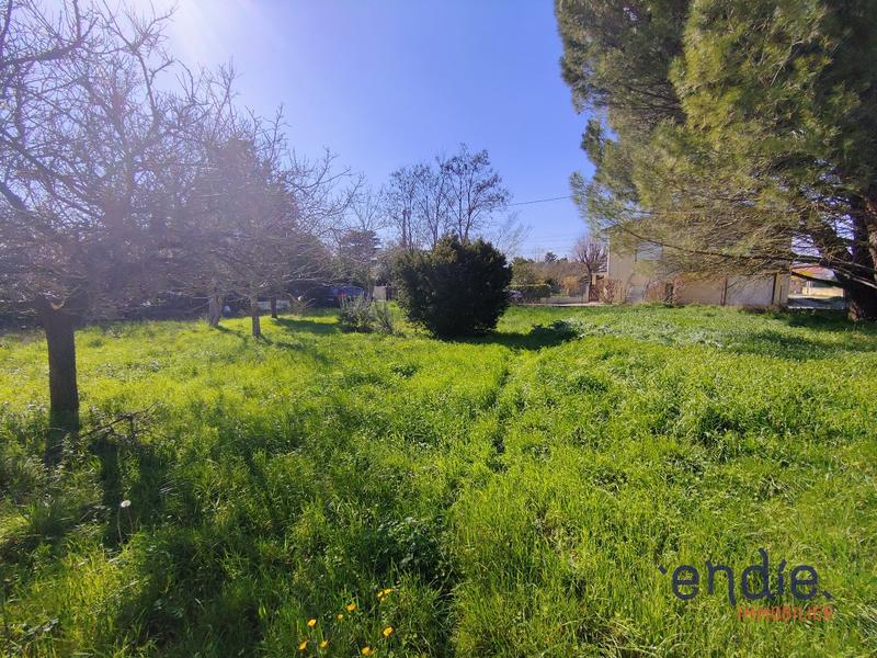 Terrain constructible - 466 m²