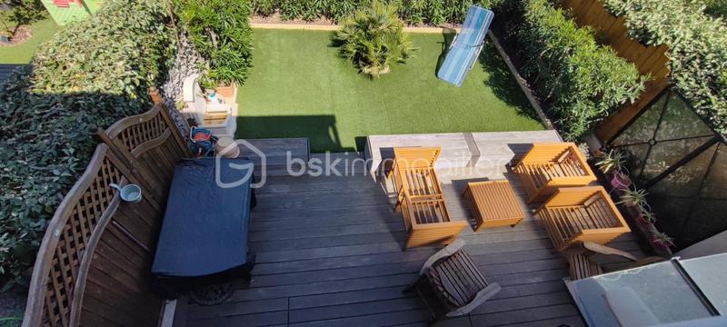 Maison - 96 m² - 4 pièces