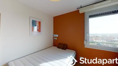 Chambre - 11 m² - 1 pièce