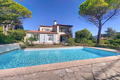 Villa - 110 m² - 5 pièces