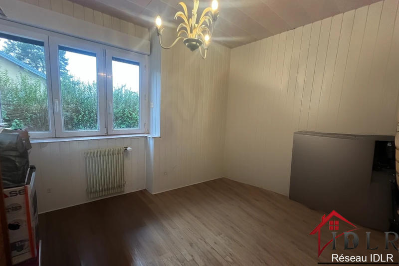 Maison - 210 m² - 8 pièces