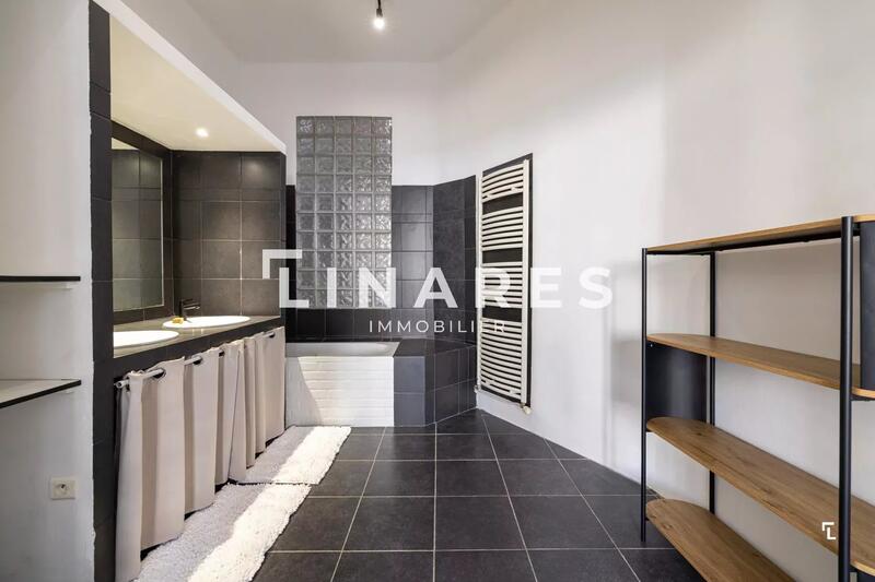 Appartement - 107 m² - 4 pièces