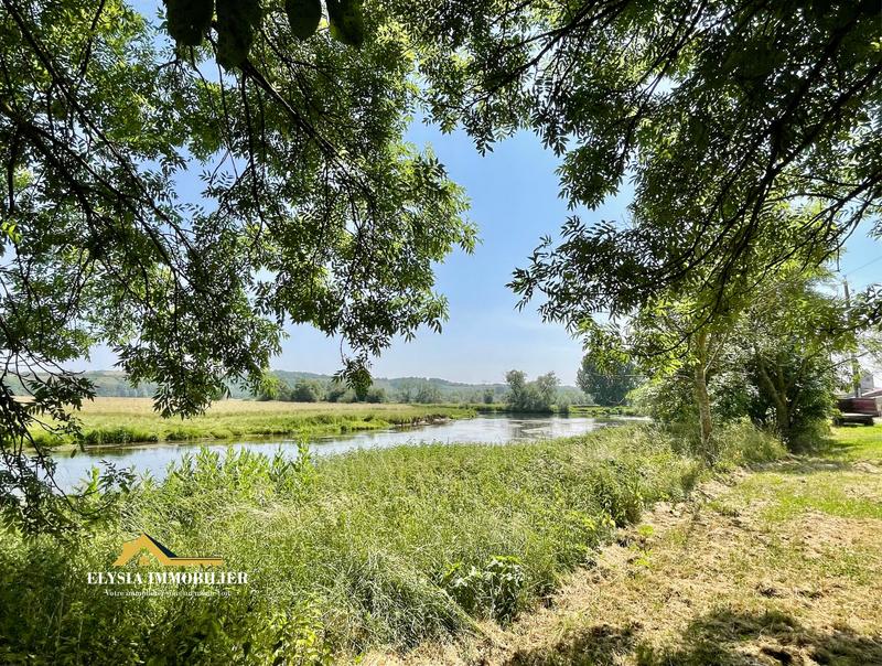 Maison - 259 m² - 9 pièces