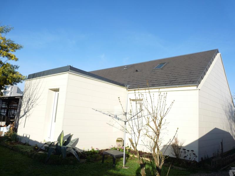 Maison - 95 m² - 5 pièces