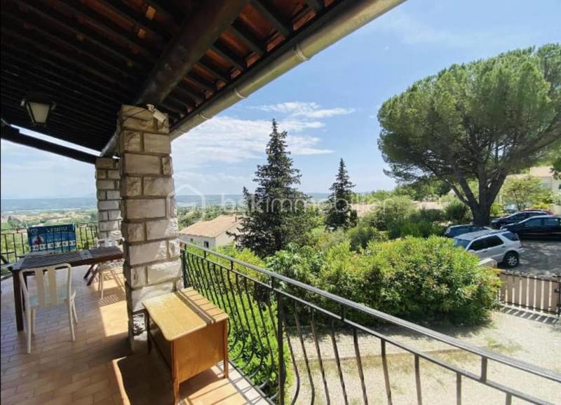 Maison - 210 m² - 7 pièces