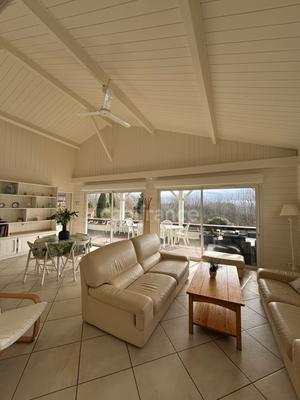 Propriété - 310 m² - 12 pièces