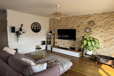 Appartement - 88 m² - 4 pièces