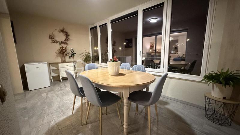 Appartement - 72 m² - 3 pièces