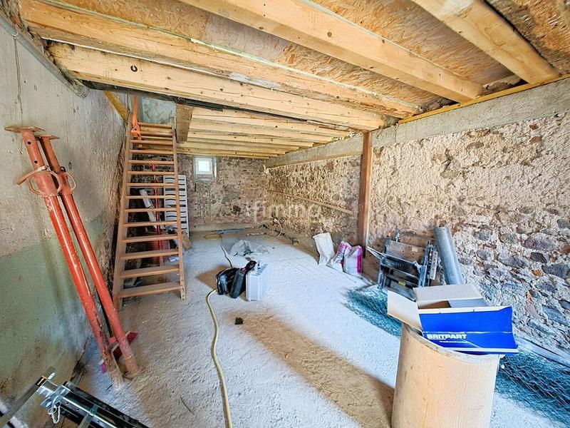 Appartement - 82 m² - 3 pièces