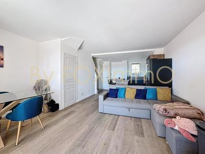 Appartement - 70 m² - 4 pièces