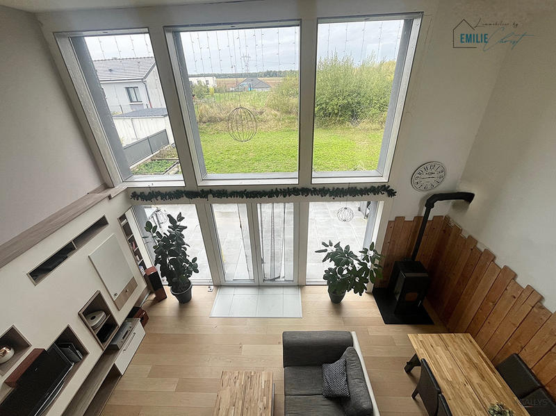 Maison - 195 m² - 7 pièces