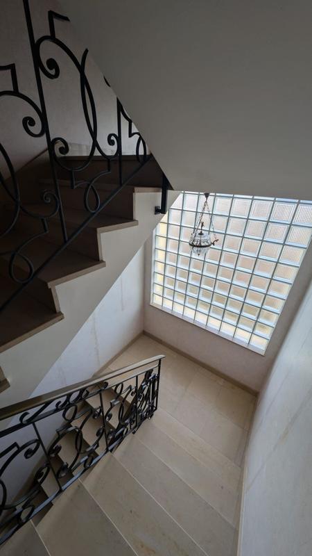 Maison - 158 m² - 6 pièces