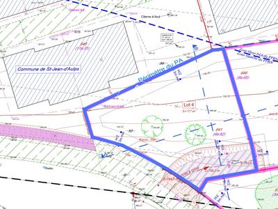 Terrain constructible - 717 m²