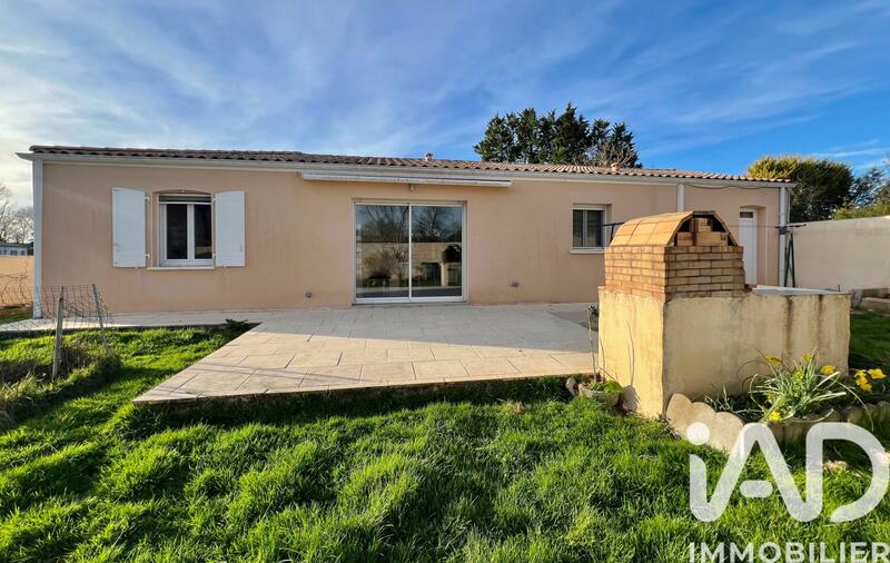 Maison - 92 m² - 5 pièces