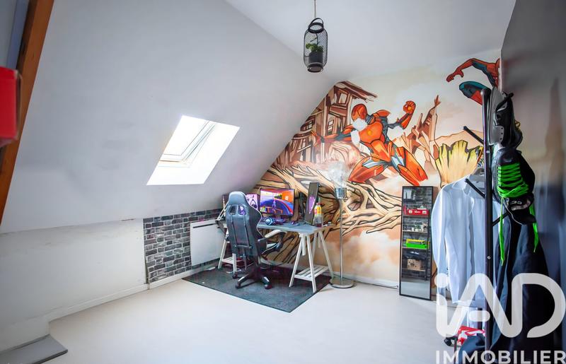 Maison - 157 m² - 9 pièces