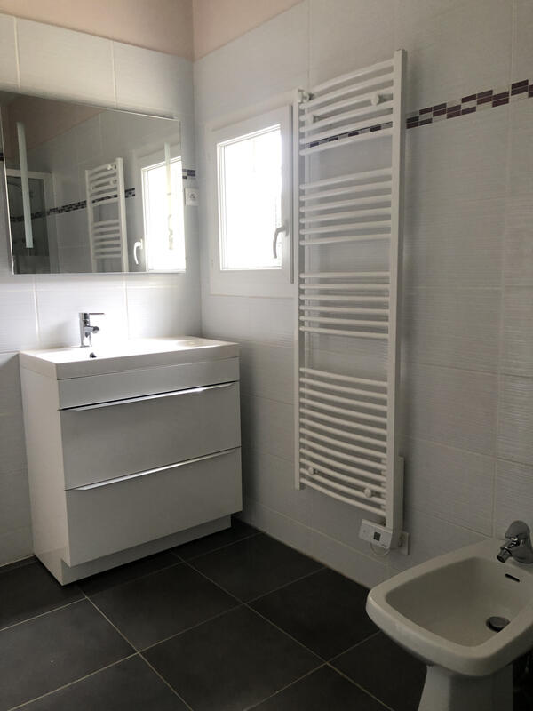 Maison - 104 m² - 5 pièces