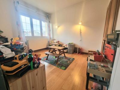 Maison - 125 m² - 7 pièces