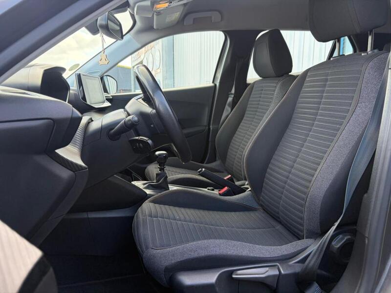 Peugeot 2008 1.5 Blue Hdi Turbo/ Active Business