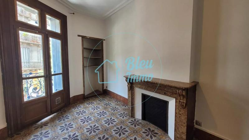 Immeuble - 450 m² - 16 pièces