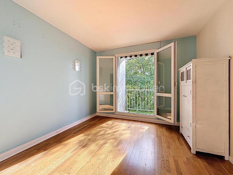 Appartement - 80 m² - 4 pièces