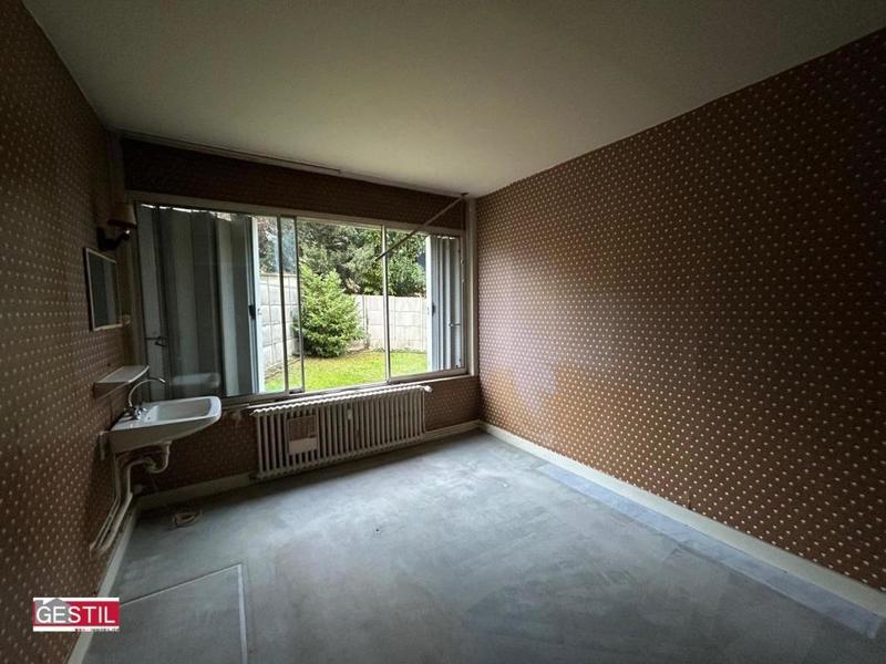 Appartement - 99 m² - 5 pièces
