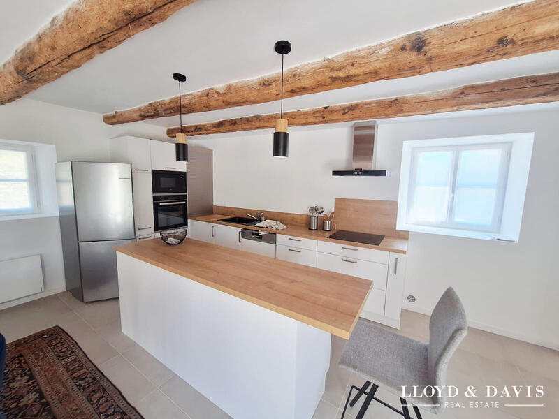 Maison ancienne - 154 m² - 5 pièces