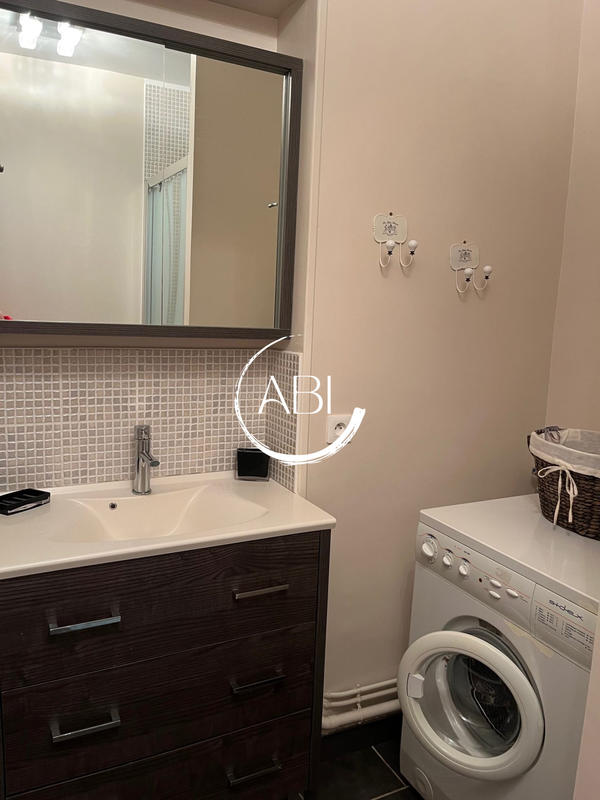 Appartement - 57 m² - 3 pièces