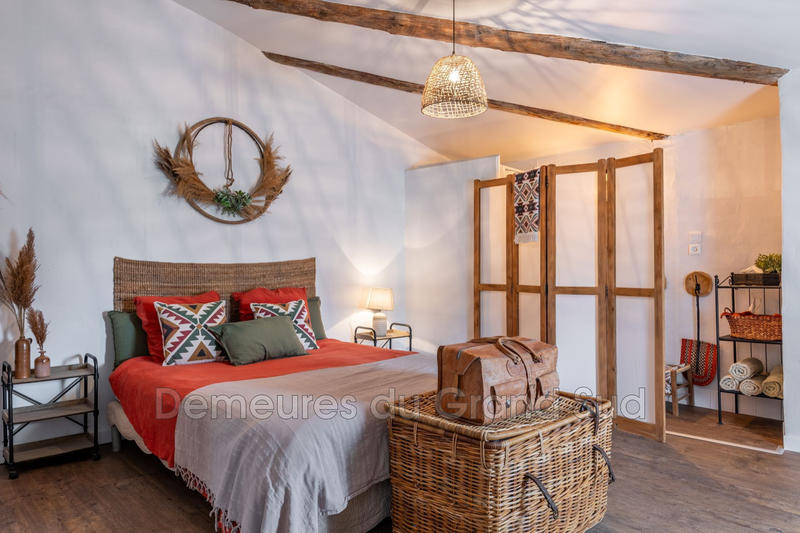 Bastide - 345 m² - 12 pièces