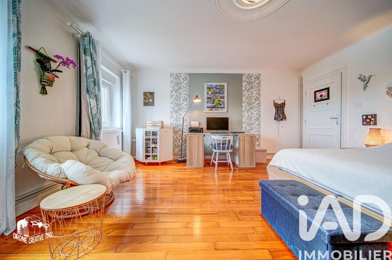 Appartement - 80 m² - 3 pièces