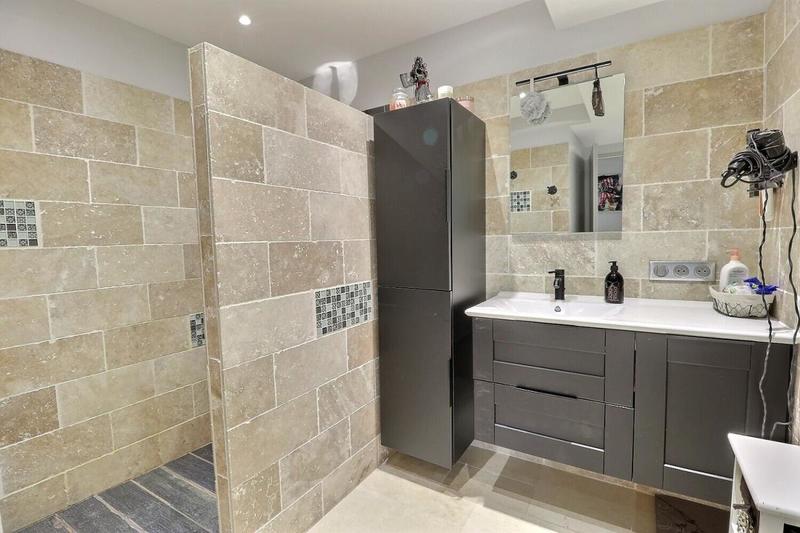 Maison - 192 m² - 7 pièces