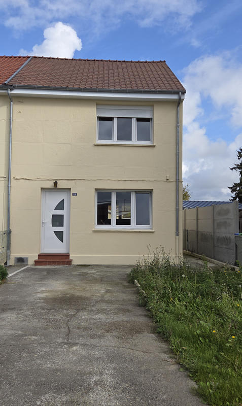 Maison - 85 m² - 6 pièces