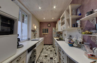 Maison - 95 m² - 5 pièces