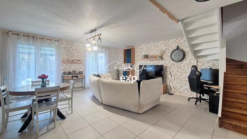 Maison - 105 m² - 5 pièces