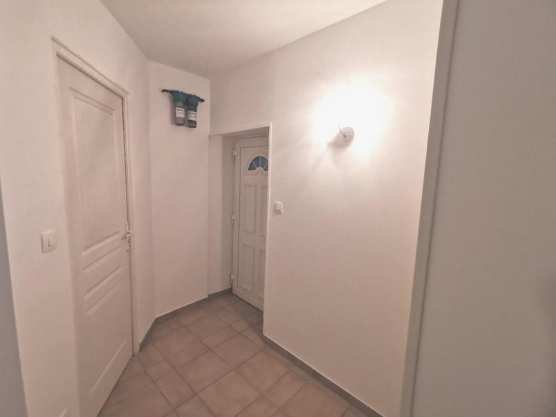 Appartement - 80 m² - 3 pièces