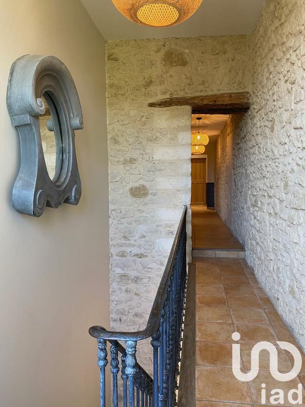 Maison - 855 m² - 22 pièces