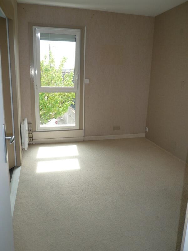 Appartement - 80 m² - 5 pièces