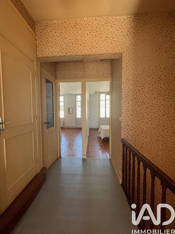 Maison de ville - 134 m² - 7 pièces