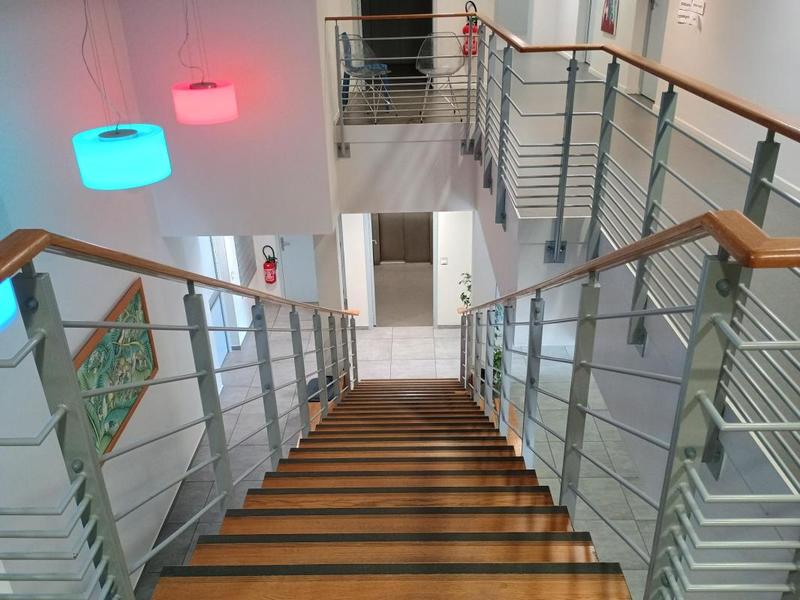 Bureau - 11 m² - 1 pièce