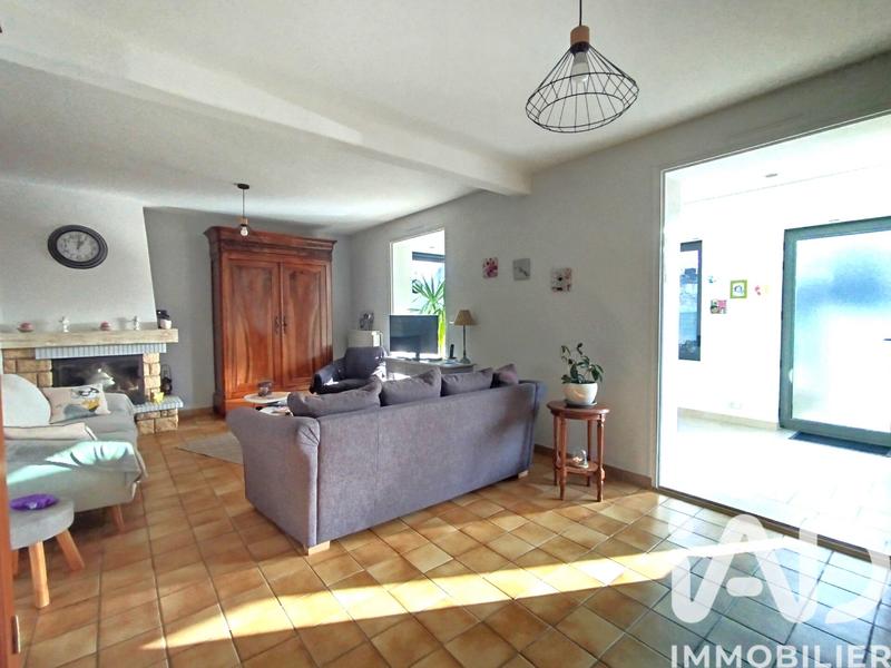 Maison - 104 m² - 5 pièces