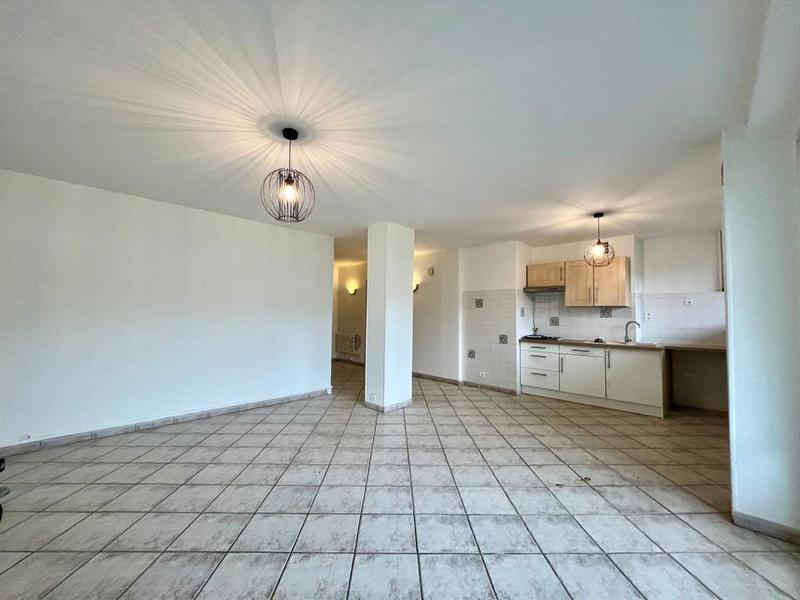 Appartement - 74 m² - 3 pièces