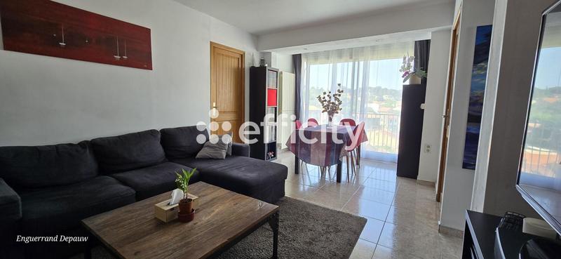 Appartement - 76 m² - 5 pièces