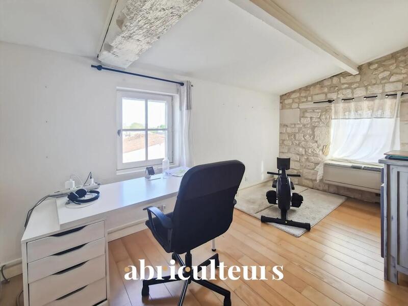 Appartement ancien - 181 m² - 6 pièces