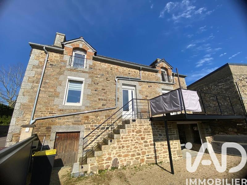 Maison - 98 m² - 4 pièces