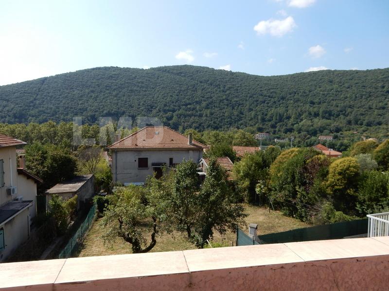 Maison - 141 m² - 6 pièces